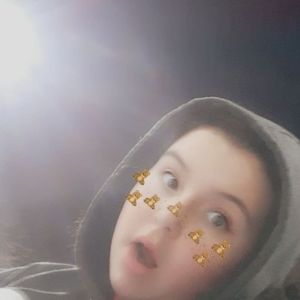 Meet your Posher, Maya